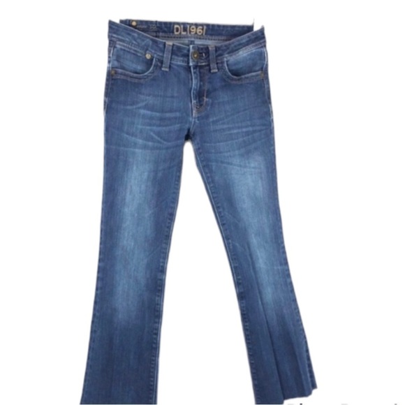 Dl1961 jennifer high-Rise boot raw hems size 25 - Picture 1 of 11